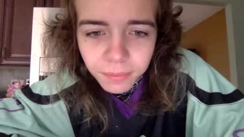 Snapshot of trippybb222 chatting on 31, 10, 2025 trippybb222 online show from 31, 10, 2025