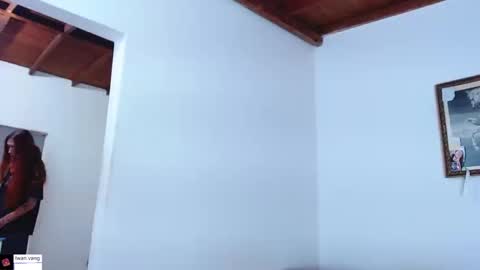 Snapshot of trix_fiore_oficial chatting on 24, 9, 2025 Trix online show from 24, 9, 2025