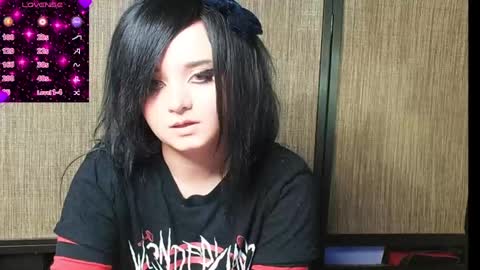 Snapshot of trixiedoescamcam chatting on 4, 2, 2025 trixiedoescamcam online show from 4, 2, 2025