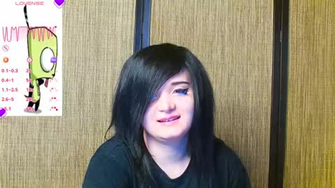 Snapshot of trixiedoescamcam chatting on 8, 3, 2025 trixiedoescamcam online show from 8, 3, 2025