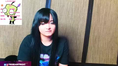 Snapshot of trixiedoescamcam chatting on 7, 10, 2025 trixiedoescamcam online show from 7, 10, 2025