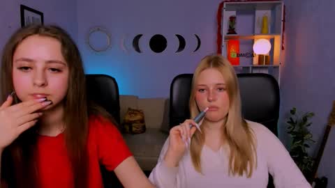 Snapshot of trixy_melison chatting on 20, 3, 2026 Trixy online show from 20, 3, 2026