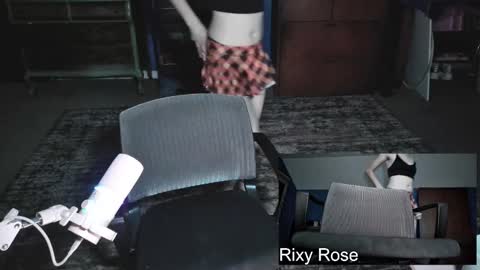 RixyRose online show from 17, 10, 2025