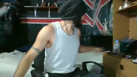 Snapshot of trizquelmen chatting on 29, 1, 2025 Andrew online show from 29, 1, 2025