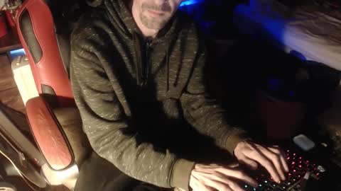 Snapshot of trooper0690 chatting on 7, 11, 2025 trooper0690 online show from 7, 11, 2025