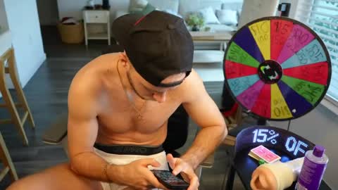 Snapshot of troy_greenxo chatting on 23, 6, 2026 Troy Green online show from 23, 6, 2026