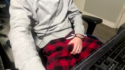 Snapshot of truenorthheavy chatting on 3, 3, 2026 Leo online show from 3, 3, 2026