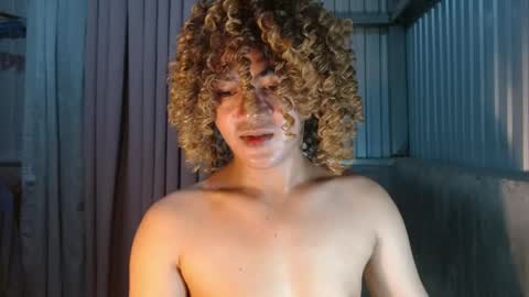 Snapshot of ts_afamhunterxx chatting on 30, 5, 2026 Goddess Mira online show from 30, 5, 2026