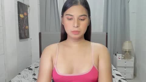 Snapshot of ts_barbie28 chatting on 14, 12, 2025 KC online show from 14, 12, 2025