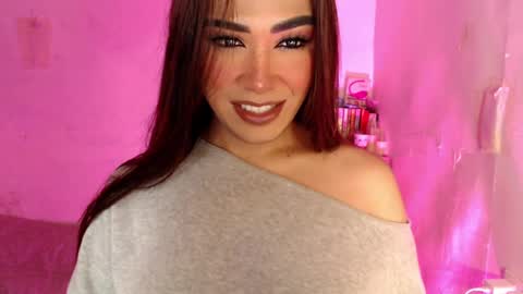 Snapshot of ts_romantika69 chatting on 20, 7, 2026 The Girl Named Romantika online show from 20, 7, 2026