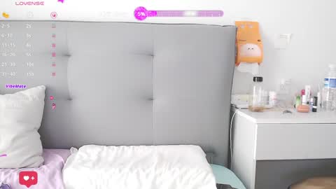 Anne Bebe online show from 9, 12, 2024