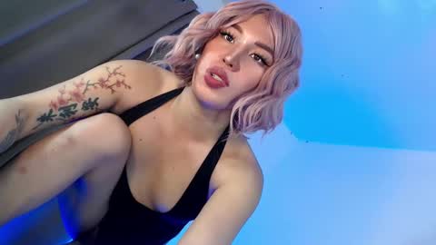 Julian online show from 24, 2, 2025