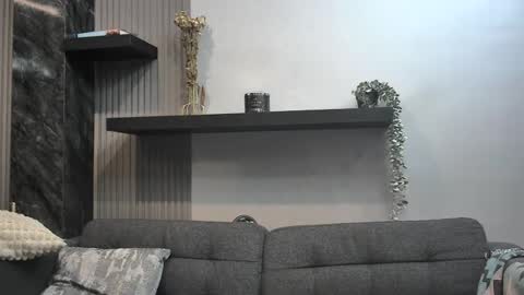 Lexi Longg online show from 5, 7, 2026