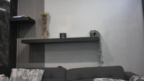 Lexi Longg online show from 9, 7, 2026