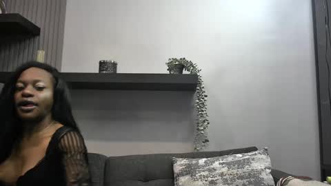 Lexi Longg online show from 5, 8, 2026