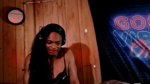 Snapshot of tsnitra chatting on 16, 9, 2025 TsNitra online show from 16, 9, 2025