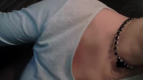 Snapshot of tspostophere chatting on 24, 11, 2025 Annika online show from 24, 11, 2025