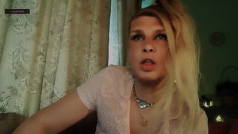 Snapshot of tspostophere chatting on 1, 3, 2026 Annika online show from 1, 3, 2026