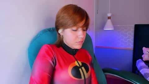 Snapshot of tsuki_maru chatting on 5, 7, 2026 Maru online show from 5, 7, 2026