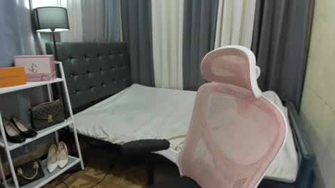 tsuncutmargauxx online show from 19, 4, 2026