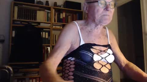 FINN but call me NANNA online show from 10, 1, 2025