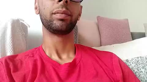 Snapshot of tunisiensexyguy chatting on 15, 5, 2026 TunisienSexyGuy online show from 15, 5, 2026