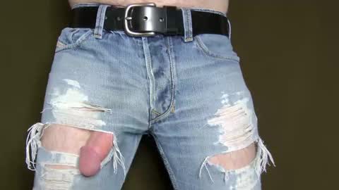 Snapshot of turquoise_metallic chatting on 3, 11, 2025 Phil Box online show from 3, 11, 2025