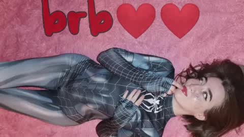 Snapshot of tutti_cutieee chatting on 4, 3, 2025 Nika online show from 4, 3, 2025