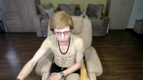 Clementine online show from 16, 3, 2026