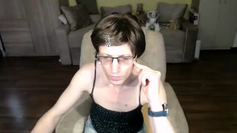 Clementine online show from 4, 8, 2026