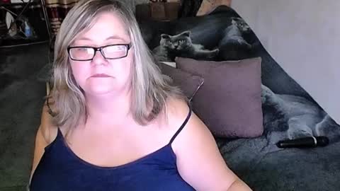 Lana online show from 30, 11, 2025