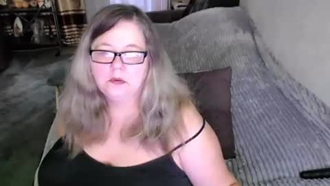 Lana online show from 30, 6, 2026
