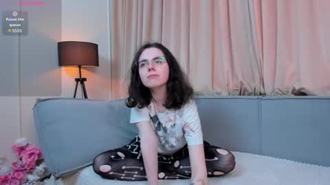 Snapshot of twannathidphy chatting on 25, 3, 2026 twannathidphy online show from 25, 3, 2026