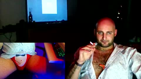 Snapshot of twardyidlugi chatting on 25, 12, 2024 twardyidlugi online show from 25, 12, 2024