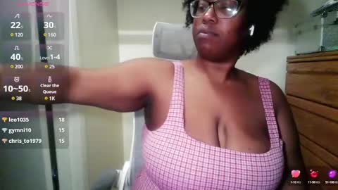 Snapshot of twiceasbadd_ chatting on 3, 12, 2024 onlyfanstwiceasbadd online show from 3, 12, 2024