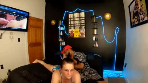 twicethetease2 online show from 8, 5, 2026