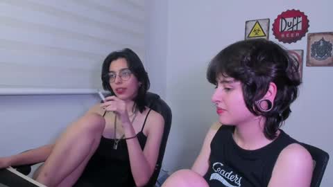 Eve  Lili online show from 29, 4, 2026