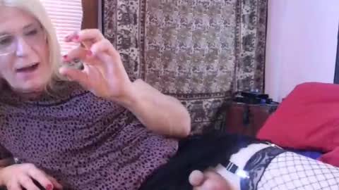 Kitten online show from 14, 12, 2025