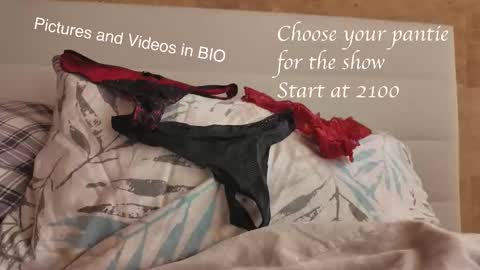 TwinFlameDesire online show from 27, 10, 2025