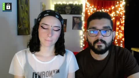 TwinFlamesXX online show from 9, 1, 2025