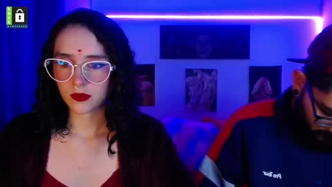 TwinFlamesXX online show from 15, 2, 2025