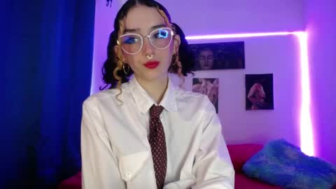 TwinFlamesXX online show from 25, 10, 2025