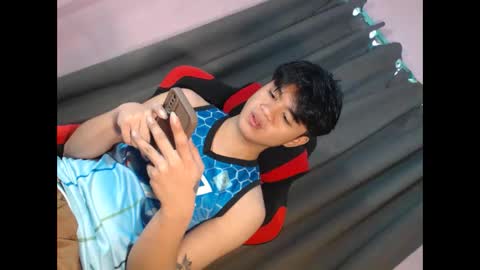 Snapshot of twink_blaze chatting on 6, 4, 2026 BLAZE online show from 6, 4, 2026