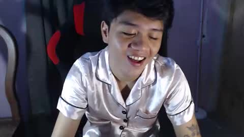 Snapshot of twink_blaze chatting on 10, 4, 2026 BLAZE online show from 10, 4, 2026