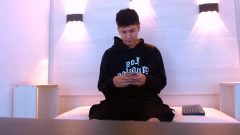 Snapshot of twink_bunny chatting on 16, 12, 2025 samu online show from 16, 12, 2025