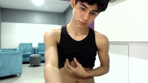 Twink Waldorf online show from 13, 12, 2024