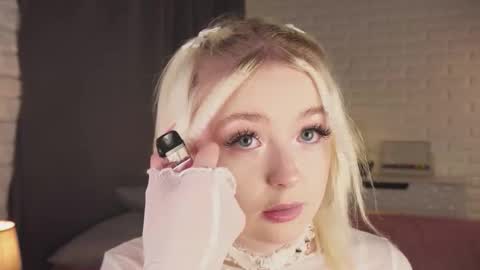 twinklefluff online show from 14, 10, 2025