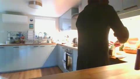 twinkletrans online show from 30, 3, 2026