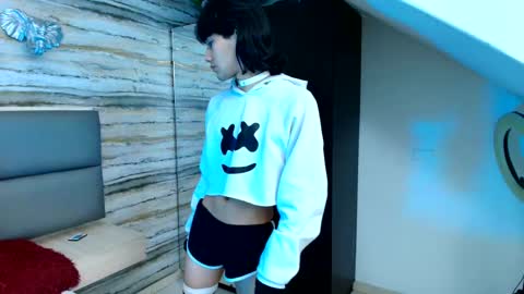 twinslovers_ online show from 25, 11, 2025