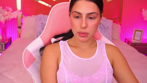 Snapshot of twix_ten chatting on 16, 5, 2026 twix_ten online show from 16, 5, 2026
